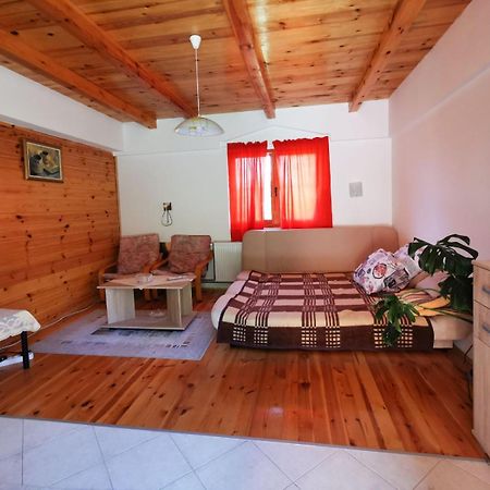 Apartmani Beslic Kremna Exterior foto