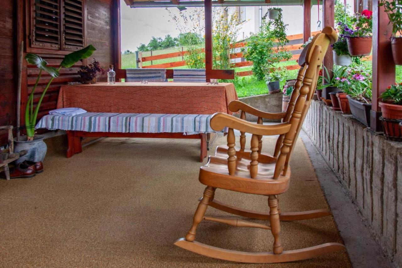 Apartmani Beslic Kremna Exterior foto